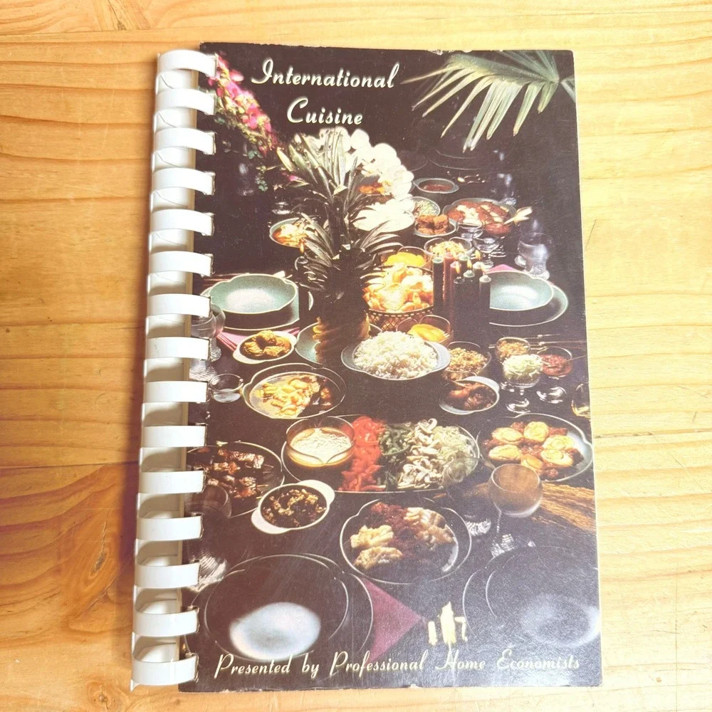 Vintage Asian Cookbook Lot of 6 Chinese Japanese Thai Cuisine Irene Kuo Suzuki